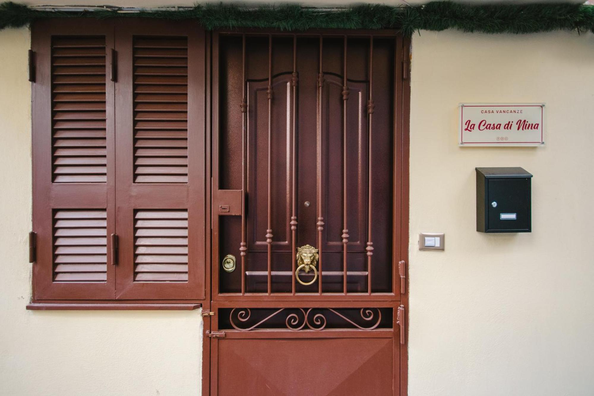 La Casa Di Nina Villa Наполи Екстериор снимка